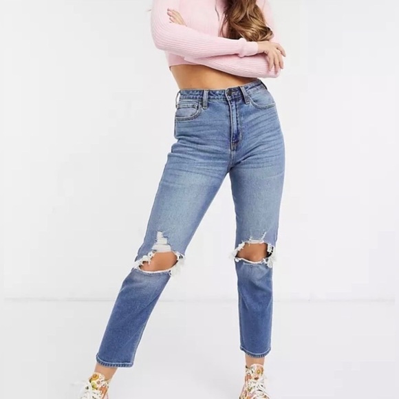 Hollister Ripped Knee Mom Jeans - Picture 1 of 6